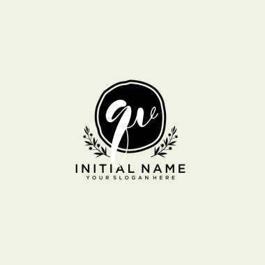 QV Monogramlı Modern Çiçek Baş Logosu