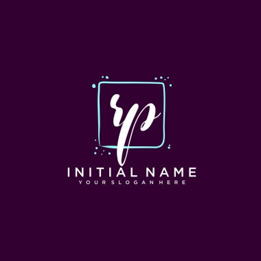 RP Monogramlı Modern Çiçek Baş Logosu