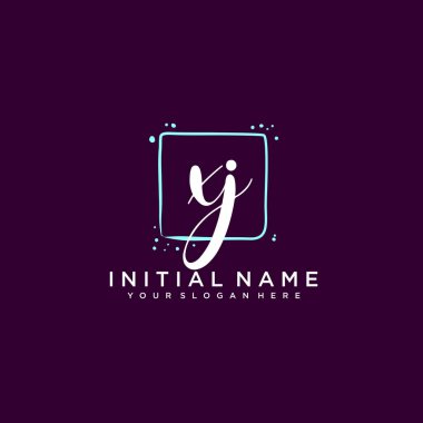 XJ Monogramlı Modern Çiçek Baş Logosu