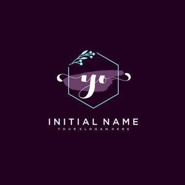 Minimalist Çiçek Baş Logosu, YO Marka Şablonu