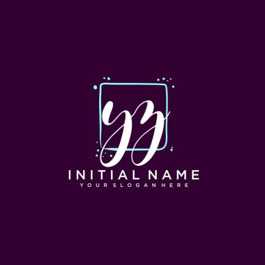 YZ Monogramlı Modern Çiçek Baş Logosu