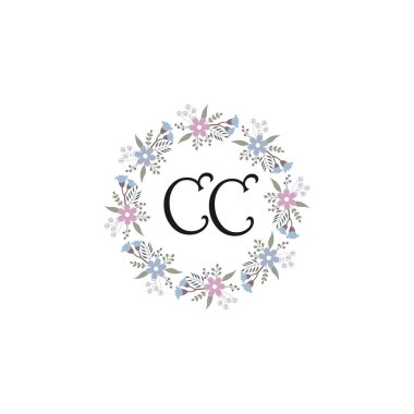 Çiçek Monogramı CC Koleksiyonu Tasarladı