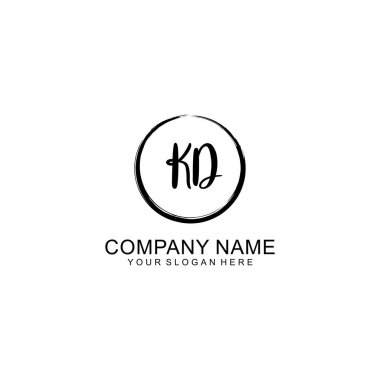 Çember ve Tüy Ögeleriyle El Yazısıyla KD İlk Logosu