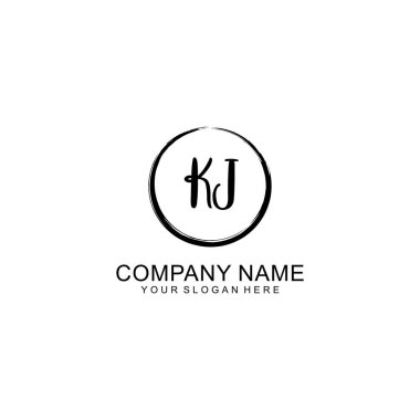 Çember ve Tüylü El Yazısıyla KJ İlk Logosu