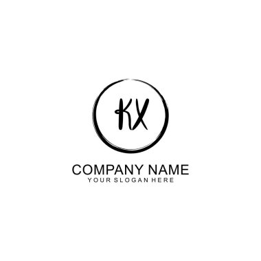 Çember ve Tüy Ögeleriyle El Yazısıyla KX İlk Logosu