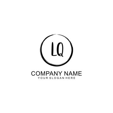 Çember ve Tüy Elementleri ile El Yazısıyla LQ İlk Logosu