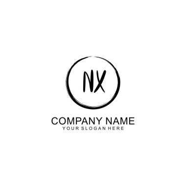 Çember ve Tüy Elementleri ile El Yazısıyla NX İlk Logosu