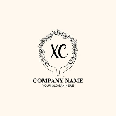 Çiçek El Yazısı Doğa ve El Elementleri ile İlk Logo XC