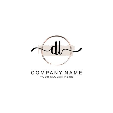 Markalaşma için Minimalist El Yazısıyla Logo Tasarımı