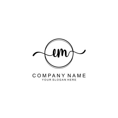 Markalaşma için EM Minimalist El Yazısıyla Logo Tasarımı