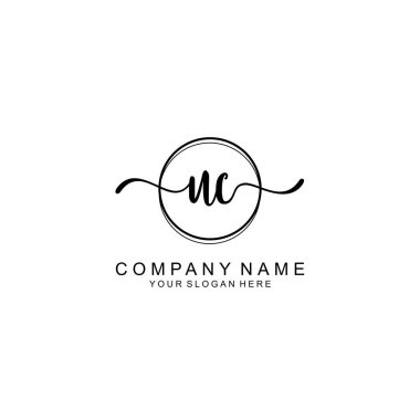 Markalaşma için UC Minimalist El Yazısıyla Logo Tasarımı