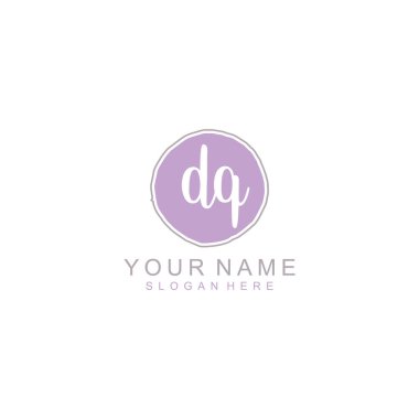 Yumuşak Renk Aksanlı Minimalist El Yazısı Logosu Tasarımı