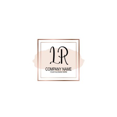 Minimalist el yazısı LR Yumuşak Aksanlı İlk Logolar