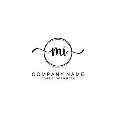 Markalaşma için MI Minimalist El Yazısıyla Logo Tasarımı