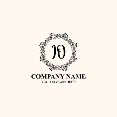 Butik veya Kişisel Markalar için IO Zarif Çiçek Monogramı Logoları