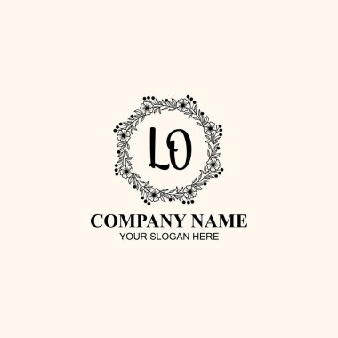 Butik veya Kişisel Markalar İçin LO Zarif Çiçek Monogramı Logoları