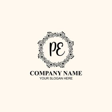 Butik ya da Kişisel Marka Logoları için PE Zarif Çiçek Monogramı