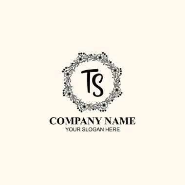 Butik veya Kişisel Markalar için TS Zarif Çiçek Monogramı Logoları