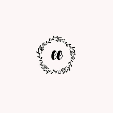 Zarif Çiçek Monogramı Logosu EE El Yazısı Biçimi