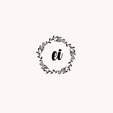 El Yazısı Biçimli Zarif Çiçek Monogram Logosu