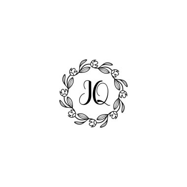 El Yazısı Biçimli Zarif Çiçek Monogramı IQ 'su