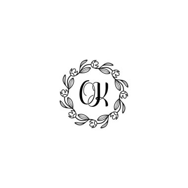 Zarif Çiçek Monogramı Logosu El Yazısıyla Onaylandı