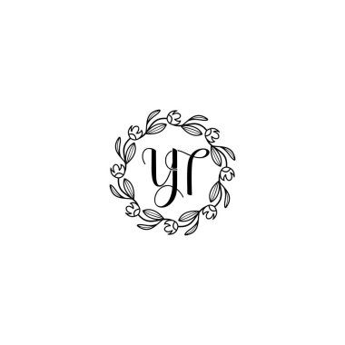 El Yazısı Biçimli Zarif Çiçek Monogramı YT