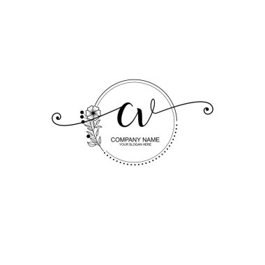 CV Monogramlı Zarif Çiçek Baş Logosu Tasarımı