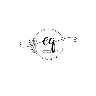 EQ Monogramlı Zarif Çiçek Baş Logosu Tasarımı
