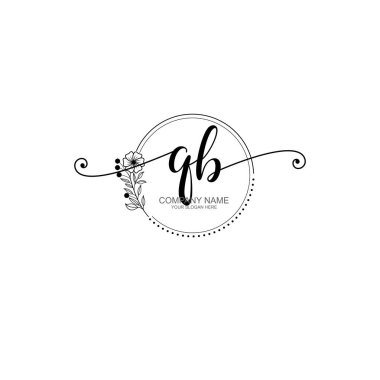 QB Monogramlı Zarif Çiçek Baş Logosu Tasarımı