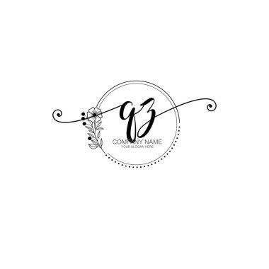 QZ Monogram ile Zarif Çiçek Baş Logosu Tasarımı