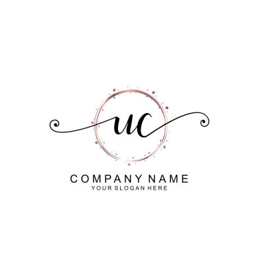 Modern El Yazısı Biçimli Zarif UC İlk Logo Koleksiyonu