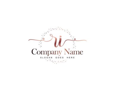 RI Modern Marka Kimliği El Yazısıyla Yazılan Logo Kavramları