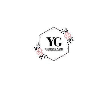 Çiçek ve el yazısıyla YG İlk Logo Tasarımı