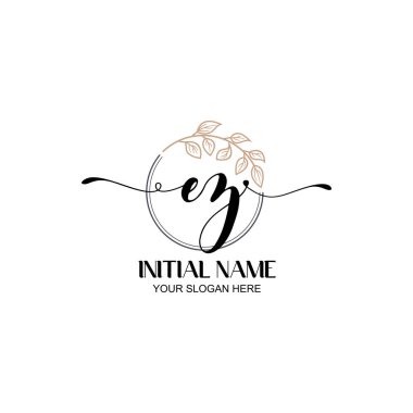 Botanik Elementli Zarif EZ İlk Logo Tasarımı