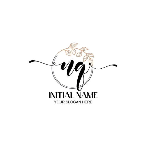 Botanik Elementli Zarif NQ İlk Logo Tasarımı