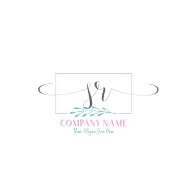 Modern ve Kadın Estetiği ile Zarif SR İlk Logo Tasarımı