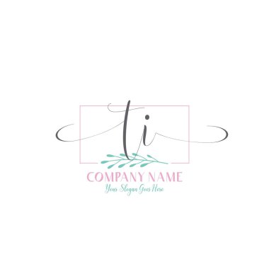 Modern ve Kadın Estetiği ile Zarif TI İlk Logo Tasarımı