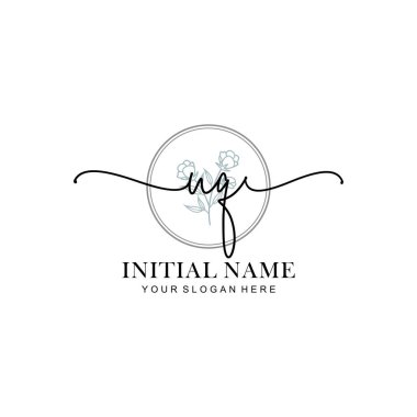 UQ Baş harfli Çiçek Monogram Logoları