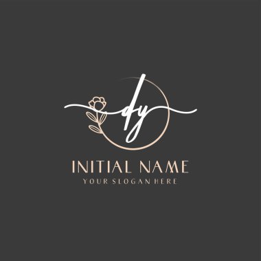 Markalaşma ve Kimlik İçin Güzellik Çiçeği DY İlk Logoları
