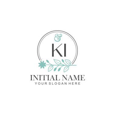 Botanik Elementlerle KI İlk Logo Şablonları