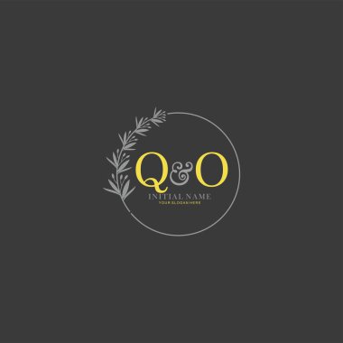 Botanik Elementlerle QO İlk Logo Şablonları