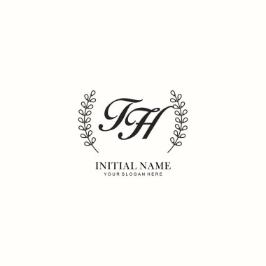 Botanik Elementleri ile TH İlk Logo Şablonları