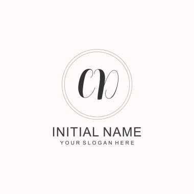 Etiketleme Kimliği için CD Minimalist Klasik İlk Logo Tasarımı