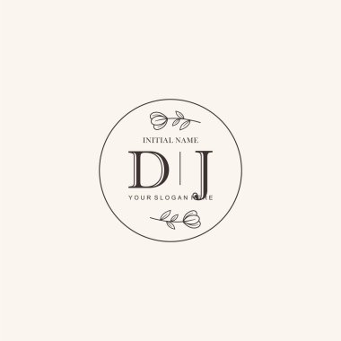 Markalaşma Kimliği için DJ Minimalist Klasik İlk Logo Tasarımı