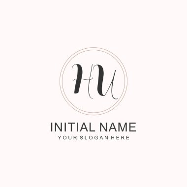 Markalaşma Kimliği için HU Minimalist Klasik Logo Tasarımı