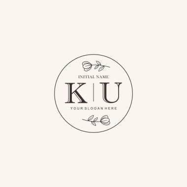 Markalaşma Kimliği için KU Minimalist Klasik Logo Tasarımı