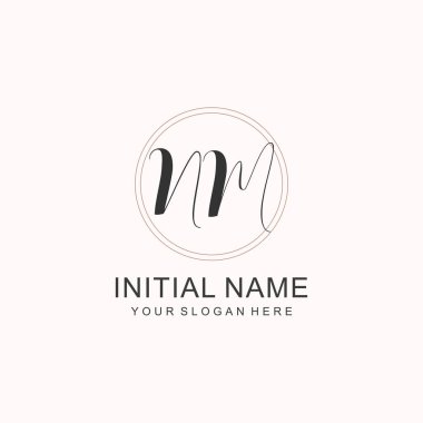 Markalaşma Kimliği için NM Minimalist Klasik Logo Tasarımı
