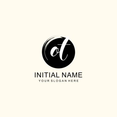 Sanatsal Fırça Aksanlı OT Modern El Yazısı Logosu