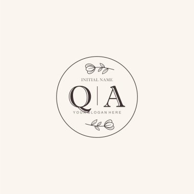 Markalaşma Kimliği için QA Minimalist Klasik Logo Tasarımı